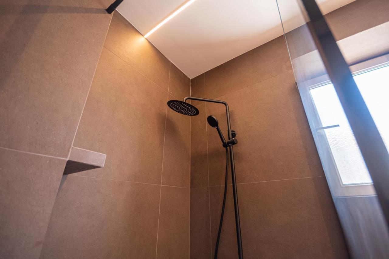 Bloom Suites Pristina Buitenkant foto